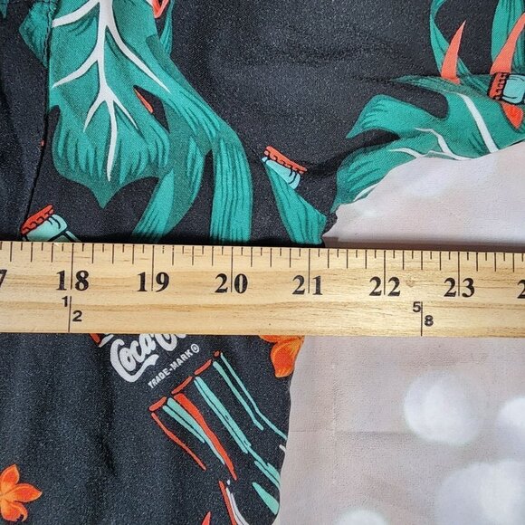 Coca-Cola Tropical Hawaiian Alpha Short Sleeve Button Shirt Men's Large - Picture 10 of 10